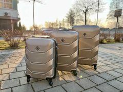 Дорожный набор чемоданов 3 штуки Bonro 2019 шампань (10500308)