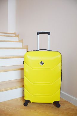 Дорожный чемодан на колесах Bonro 2019 средний желтый (10500500)