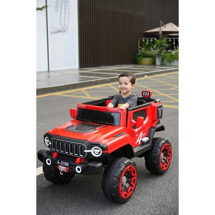 Детский електромобиль Spoko SP-1699 красный (42400312)
